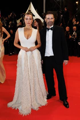 Nadine Mirada, Richard Orlinski Montée des marches du film The man I love lors du 79ème Festival International du Film de Cannes, le 20 mai 2026 Jacovides Moreau Bestimage Red carpet for The man I love at the 79th Cannes International Film Festival on May 20, 2026 Cannes France  Copyright: xJACOVIDES-MOREAUx xBESTIMAGExJACOVIDES-MOREAUx xBESTIMAGEx