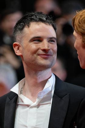 Tom Sturridge Montée des marches du film The man I love lors du 79ème Festival International du Film de Cannes, le 20 mai 2026 Olivier Borde Bestimage Red carpet for The man I love at the 79th Cannes International Film Festival on May 20, 2026 Cannes France  Copyright: xOLIVIERxBORDEx xBESTIMAGExOLIVIERxBORDEx xBESTIMAGEx