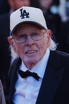 May 20, 2026, Cannes, Bretagne, France: Actors LAURA DERN and BRUCE DERN attend the Dernsie screening during the 79th annual Cannes Film Festival at Palais des Festivals in France. Cannes France - ZUMAl193 20260520_zsp_l193_003 Copyright: xLaurentxLairysx