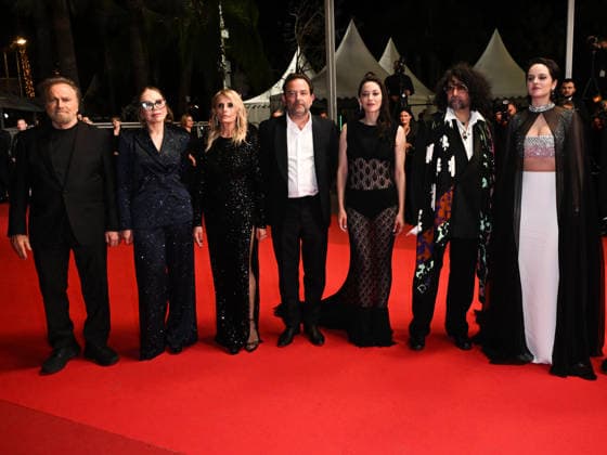IPA84916987 - Cannes, 79th Cannes Film Festival 2025 - evening 9. red carpet Rome Elastic . In the photo Thomas Verhaeghe, Mathieu Verhaeghe, Franco Nero, Ornella Muti, Bertrand Mandico, Isabella Ferrari, NoÃ mie Merlant and Marion Cotillard  Copyright: xSimonexComix xPoolxPhotoxEventsx07x 84916987