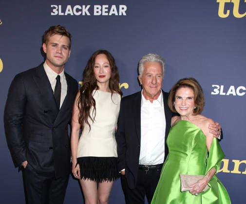 Tuner New York Premiere Leo Woodall, Havana Rose Liu, Dustin Hoffman and Tovah Feldshuh attending the Tuner New York Premiere held at AMC Lincoln Square on May 20, 2026 in New York City, NY New York City AMC Lincoln Square NY USA Copyright: xStevenxBergman AFF-USA.COMx