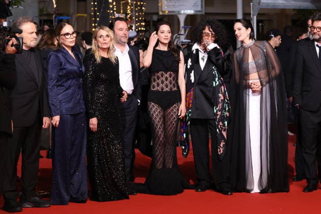 Cannes - Roma Elastica JD Franco Nero, Ornella Muti, Isabella Ferrari, Mathieu Verhaeghe, Marion Cotillard, Bertrand Mandico, Noémie Merlant and Thomas Verhaeghe at the Roma Elastica screening during the 79th annual Cannes Film Festival at Palais des Festivals on May 20, 2026 in Cannes, France. Photo by Jerome Domine ABACAPRESS.COM Cannes France  Copyright: xDominexJerome ABACAx