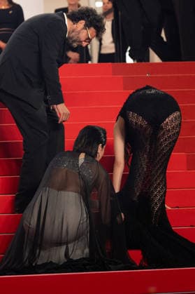 Noémie Merlant, Marion Cotillard Montée des marches du film Roma elastica lors du 79ème Festival International du Film de Cannes, le 20 mai 2026 Jacovides Moreau Bestimage Red carpet for Roma elastica at the 79th Cannes International Film Festival on May 20, 2026 Cannes France  Copyright: xJACOVIDES-MOREAUx xBESTIMAGExJACOVIDES-MOREAUx xBESTIMAGEx
