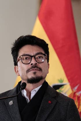Bolivian Foreign Minister holds a press conference LA PAZ, BOLIVIA - MAY 20: Bolivian Foreign Minister Fernando Aramayo Carrasco holds a press conference regarding the departure from the country of Colombian Ambassador Elizabeth Garcia in La Paz, Bolivia, on May 20, 2026. Jorge Mateo Romay Salinas Anadolu La Paz Bolivia. Editorial use only. Please get in touch for any other usage.  Copyright: x2026xAnadoluxJorgexMateoxRomayxSalinasx