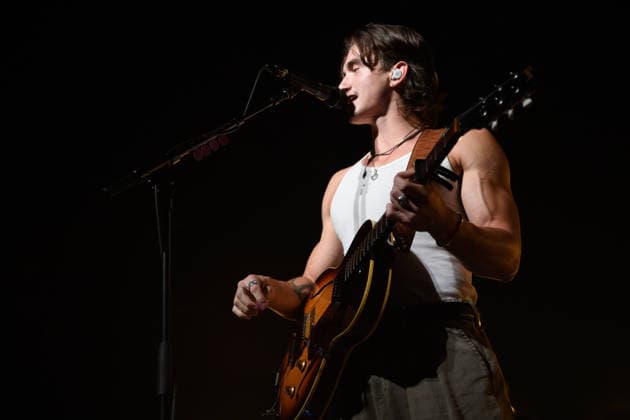 Chance Pena Performs at The Roundhouse, London, UK American indie folk singer-songwriter Chance Pena performs at The Roundhouse, London, England, UK on Wednesday 20 May 2026 as part of his When I Change My Mind I Don t Mean It Tour., Credit:Justin Ng Avalon UK, England, London, The Roundhouse  Copyright: xJustinxNgx xAvalonx 1102028817