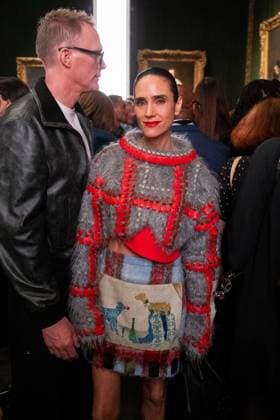 The Louis Vuitton Cruise 2027 Runway - NYC Paul Bettany and Jennifer Connelly attend the Louis Vuitton 2027 collection fashion show at the Frick Collection in New York City, NY, USA on May 20, 2026. Photo by Adam Gray ABACAPRESS.COM New York City United States  Copyright: xGrayxAdam ABACAx