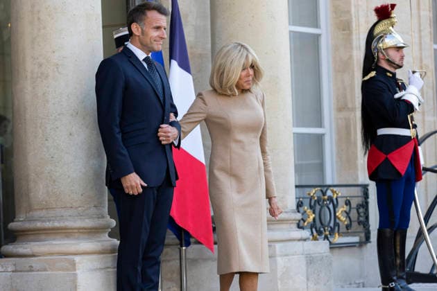 President Macron Welcomes Papua New Guinea PM Marape - Paris Brigitte Macron, First Lady of France, and Emmanuel Macron, President of the Republic, before he received James Marape, Prime Minister of Papua New Guinea, at the Élysée Palace in Paris, on 20 May 2026, as part of bilateral partnerships in the Indo-Pacific region in the fields of security and defence, the fight against illegal fishing, biodiversity and sustainable development. Photo by Jeremy Paoloni ABACAPRESS.COM Paris France  Copyright: xPaolonixJeremy ABACAx
