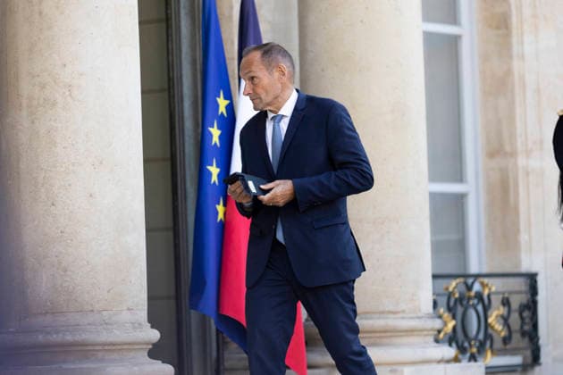 President Macron Welcomes Papua New Guinea PM Marape - Paris Emmanuel Bonne, the President’s diplomatic adviser, prior to a meeting between Emmanuel Macron, President of France, and James Marape, Prime Minister of Papua New Guinea, at the Élysée Palace in Paris, on 20 May 2026, as part of bilateral partnerships in the Indo-Pacific region in the fields of security and defence, the fight against illegal fishing, biodiversity and sustainable development. Photo by Jeremy Paoloni ABACAPRESS.COM Paris France  Copyright: xPaolonixJeremy ABACAx