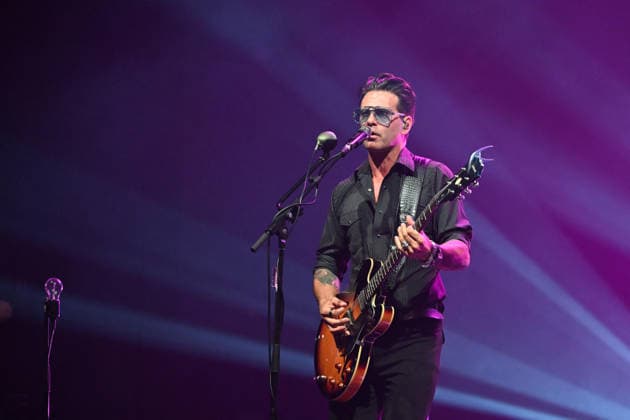 Manu Lanvin Performs At The Forum - Vaureal Manu Lanvin performs at the Forum in Vauréal, France on May 20, 2026. Photo by Christophe Meng ABACAPRESS.COM Vaureal France  Copyright: xMengxChristophe ABACAx