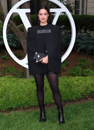 Celebs at The Louis Vuitton Cruise 2027 - NYC Anna Lambe attends the 2027 Cruise Louis Vuitton show at The Frick Collection in New York on May 20, 2026. Photo by Charles Guerin ABACAPRESS.COM New York City NY United States  Copyright: xGuerinxCharles ABACAx