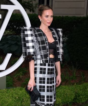 Celebs at The Louis Vuitton Cruise 2027 - NYC Emily Blunt attends the 2027 Cruise Louis Vuitton show at The Frick Collection in New York on May 20, 2026. Photo by Charles Guerin ABACAPRESS.COM New York City NY United States  Copyright: xGuerinxCharles ABACAx