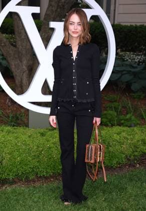 Celebs at The Louis Vuitton Cruise 2027 - NYC Emma Stone attends the 2027 Cruise Louis Vuitton show at The Frick Collection in New York on May 20, 2026. Photo by Charles Guerin ABACAPRESS.COM New York City NY United States  Copyright: xGuerinxCharles ABACAx