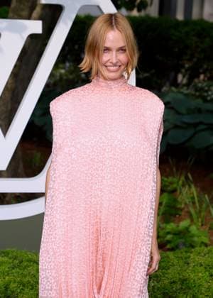 Celebs at The Louis Vuitton Cruise 2027 - NYC Lara Worthington attends the 2027 Cruise Louis Vuitton show at The Frick Collection in New York on May 20, 2026. Photo by Charles Guerin ABACAPRESS.COM New York City NY United States  Copyright: xGuerinxCharles ABACAx