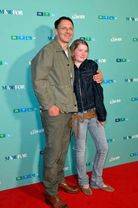 Hendrik Duryn und Hanna Barbara Jurgons bei der Premiere der 10. Staffel der RTL Serie Der Lehrer im Colosseum. Berlin, 20.05.2026 *** Hendrik Duryn and Hanna Barbara Jurgons at the premiere of the 10th season of the RTL series The Teacher at the Colosseum Berlin, 20 05 2026 Foto:xM.xBehrensx xFuturexImagex lehrer_6551