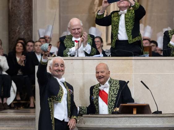 Guy Savoy, Marc Ladreit de Lacharrière Multi-star French chef Guy Savoy has just been officially installed as a member of the Académie des Beaux Arts A ceremony that took place under the dome of the Institut de France, in Paris, France, on May 20, 2026 This is the first time a chef has joined the prestigious institution Julien Sarkissian Bestimage French chef Guy Savoy during his investiture ceremony at the Académie des Beaux Arts in Paris, France, on May 20, 2026 Paris France  Copyright: xJulienxSarkissianx xBestimagexJulienxSarkissianx xBestimagex