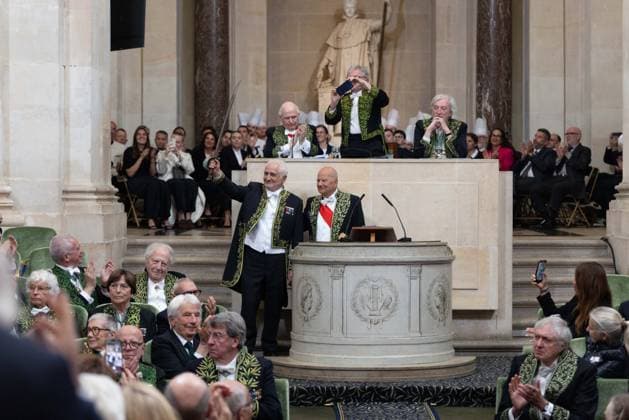 Guy Savoy, Marc Ladreit de Lacharrière Multi-star French chef Guy Savoy has just been officially installed as a member of the Académie des Beaux Arts A ceremony that took place under the dome of the Institut de France, in Paris, France, on May 20, 2026 This is the first time a chef has joined the prestigious institution Julien Sarkissian Bestimage French chef Guy Savoy during his investiture ceremony at the Académie des Beaux Arts in Paris, France, on May 20, 2026 Paris France  Copyright: xJulienxSarkissianx xBestimagexJulienxSarkissianx xBestimagex