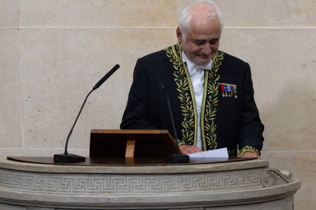Guy Savoy, French multi-star chef Guy Savoy, has just been officially installed as a member of the Académie des Beaux Arts A ceremony that took place under the dome of the Institut de France, in Paris, France, on May 20, 2026 This is the first time a chef has joined the prestigious institution Julien Sarkissian Bestimage French chef Guy Savoy during his investiture ceremony at the Académie des Beaux Arts in Paris, France, on May 20, 2026 Paris France  Copyright: xJulienxSarkissianx xBestimagexJulienxSarkissianx xBestimagex