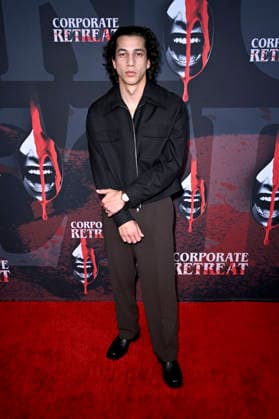 Benjamin Norris bei der Premiere des Kinofilms Corporate Retreat im AMC Burbank 16. Burbank, 20.05.2026 *** Benjamin Norris at the premiere of the movie Corporate Retreat at AMC Burbank 16 Burbank, 20 05 2026 Foto:xD.xStarbuckx xFuturexImagex retreat_6530