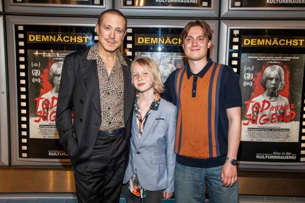 ABB JACOBS- Timo Jacobs Milo Eisenblaetter und Oliver Szerkus bei der Sondervorfuehrung des KIno Films Tod meiner Jugend im Kino in der Kulturbrauerei 20.05.2026 in Berlin Berlin Deutschland *** ABB JACOBS Timo Jacobs Milo Eisenblaetter and Oliver Szerkus at the special screening of the KIno film Tod meiner Jugend at the cinema in the Kulturbrauerei 20 05 2026 in Berlin Berlin Germany