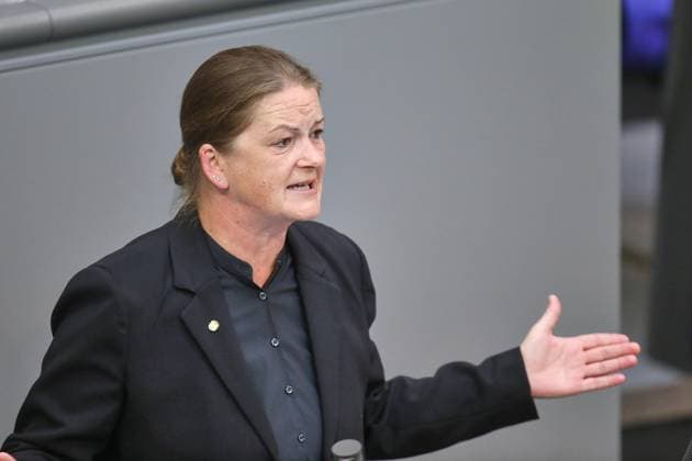 Berlin, Deutschland, 21.05.2026: Deutscher Bundestag: 80. Bundestagssitzung: Tina Winklmann, Grüne *** Berlin, Germany, 21 05 2026 German Bundestag 80 Bundestag session Tina Winklmann, Greens Copyright: xdtsxNachrichtenagenturx dts_119701