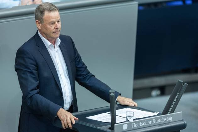 80. Sitzung des Deutschen Bundestages am 21.05.2026 im Plenarsaal des Reichstagsgebäudes in Berlin Christian Görke ( MdB Die Linke ) *** 80th session of the German Bundestag on 21 05 2026 in the plenary chamber of the Reichstag building in Berlin Christian Görke MdB Die Linke xJRx