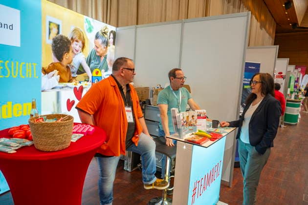 In der Saarbrücker Saarlandhalle findet am Donnerstag (21.5.2026) die Karrieremesse Job und Weiterbildung der Arbeitsagentur statt. Über 100 Aussteller sind mit einem Stand vertreten. *** On Thursday 21 5 2026, the Saarlandhalle in Saarbrücken will host the Job and Training Career Fair organized by the Employment Agency Over 100 exhibitors will be represented with a stand bub