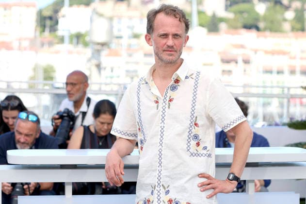 Emmanuel Marre beim Photocall zum Kinofilm Notre salut A Man of His Time auf dem Festival de Cannes 2026 79. Internationale Filmfestspiele von Cannes am Palais des Festivals. Cannes, 21.05.2026