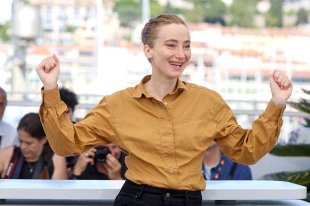 Sandrine Blancke beim Photocall zum Kinofilm Notre salut A Man of His Time auf dem Festival de Cannes 2026 79. Internationale Filmfestspiele von Cannes am Palais des Festivals. Cannes, 21.05.2026
