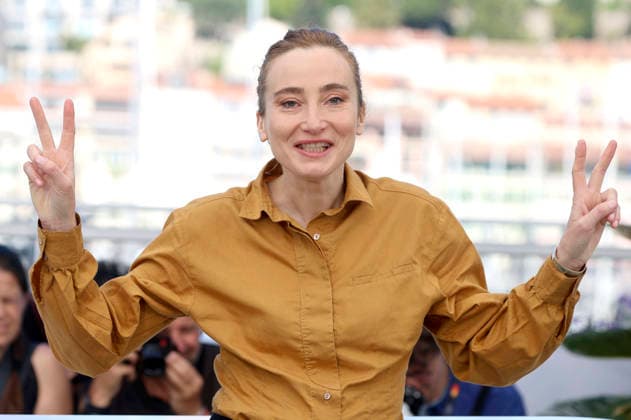 Sandrine Blancke beim Photocall zum Kinofilm Notre salut A Man of His Time auf dem Festival de Cannes 2026 79. Internationale Filmfestspiele von Cannes am Palais des Festivals. Cannes, 21.05.2026