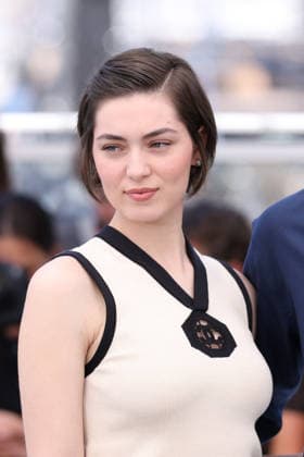 Cannes - La Bataille De Gaulle L Age De Fer Photocall Anamaria Vartolomei, posing during the La Bataille De Gaulle: L Age De Fer (De Gaulle: Tilting Iron) photocall at the 79th annual Cannes Film Festival at Palais des Festivals on May 21, 2026 in Cannes, France. Photo by Jerome Domine ABACAPRESS.COM Cannes France  Copyright: xDominexJerome ABACAx