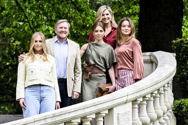 Royal Family Spring Photo Session - The Hague King Willem-Alexander and Queen Maxima with their daughters Princess Amalia, Princess Ariane and Princess Alexia during spring photo session 2026 at Clingendael in The Hague, Netherlands on May 21, 2026. Photo by NL Beeld Patrick van Emst Bruno Press ABACAPRESS.COM The Hague Netherlands  Copyright: xBrunoxPress ABACAx