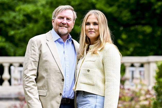 Den Haag, The Netherlands, 2026-05-21 11:53:19 THE HAGUE, 21-05-2026, Clingendael Spring Royal House photo session 2026 at Clingendael in The Hague PHOTO: NLBeeld Patrick van EmstIn the photo: King Willem-Alexander with Princess Amalia Credit: NL Beeld Patrick van Emst  Copyright: xx x