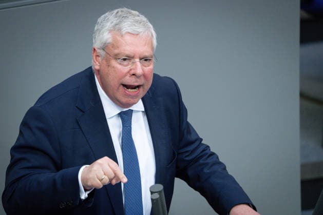 Deutscher Bundestag, 80. Plenarsitzung Juergen Hardt (CDU) im Portrait bei seiner Rede zum Tagesordnungspunkt Einsetzung eines UA: Angriff auf die Nordstream-Pipelines bei der 80. Sitzung des Deutschen Bundestag in Berlin, 21.05.2026 Berlin Berlin Deutschland *** German Bundestag, 80th plenary session Juergen Hardt CDU in portrait during his speech on the agenda item Establishment of a UA attack on the Nordstream pipelines at the 80th session of the German Bundestag in Berlin, 21 05 2026 Berlin Berlin Germany
