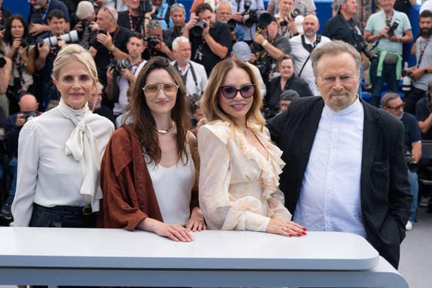 Cannes Roma Elastica Photocall LZ Isabella Ferrari, Martina Scrinzi, Ornella Muti and Franco Nero attending the photocall of Roma Elastica during the 79th Cannes International Film Festival in Cannes, France on May 21, 2026, the film selected in the Official Competition. Photo by Laurent Zabulon ABACAPRESS.COM  Copyright: xZabulonxLaurentx