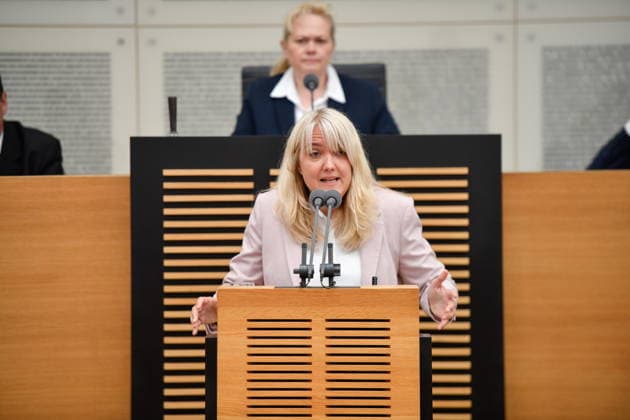 Es fand die Plenarsitzung im Saarbrücker Landtag am Mittwoch (20.05.2026) statt. Im Bild: Jutta Schmitt-Lang, MdL (CDU) *** The plenary session took place in the Saarbrücken state parliament on Wednesday 20 05 2026 In the picture Jutta Schmitt Lang, MdL CDU bub