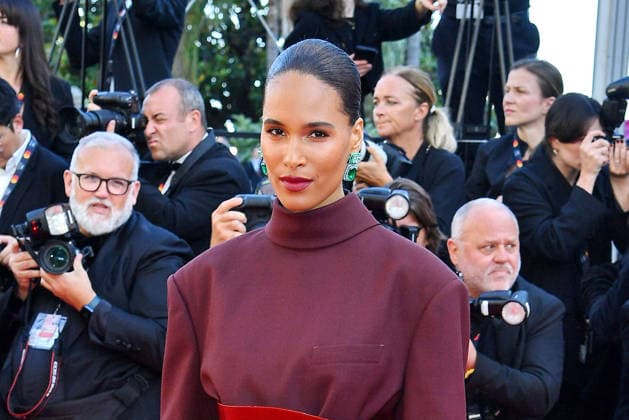 Cindy Bruna bei der La Bataille de Gaulle Premiere am 20.05.2026 im Rahmen vom 79. Film Festival in Cannes Cindy Bruna attends the La Bataille de Gaulle screening during the 79th annual Cannes Film Festival at Palais des Festivals on May 20, 2026 in Cannes, France 79th Cannes Film Festival - La Bataille de Gaulle Premiere *** Cindy Bruna at the La Bataille de Gaulle Premiere on May 20, 2026 at the 79th Cannes Film Festival Cindy Bruna attends the La Bataille de Gaulle screening during the 79th annual Cannes Film Festival at Palais des Festivals on May 20, 2026 in Cannes, France 79th Cannes Film Festival La Bataille de Gaulle Premiere 