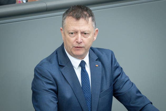 Deutscher Bundestag, 80. Plenarsitzung Dieter Stier (CDU) im Portrait bei seiner Rede zum Tagesordnungspunkt Zusammenhalt durch Engagement - Ehrenamt bei der 80. Sitzung des Deutschen Bundestag in Berlin, 21.05.2026 Berlin Berlin Deutschland *** German Bundestag, 80th plenary session Dieter Stier CDU in portrait during his speech on the agenda item Cohesion through commitment Volunteering at the 80th session of the German Bundestag in Berlin, 21 05 2026 Berlin Berlin Germany