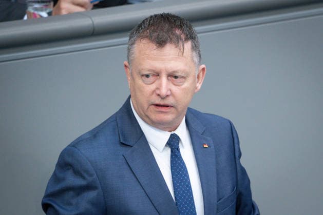 Deutscher Bundestag, 80. Plenarsitzung Dieter Stier (CDU) im Portrait bei seiner Rede zum Tagesordnungspunkt Zusammenhalt durch Engagement - Ehrenamt bei der 80. Sitzung des Deutschen Bundestag in Berlin, 21.05.2026 Berlin Berlin Deutschland *** German Bundestag, 80th plenary session Dieter Stier CDU in portrait during his speech on the agenda item Cohesion through commitment Volunteering at the 80th session of the German Bundestag in Berlin, 21 05 2026 Berlin Berlin Germany