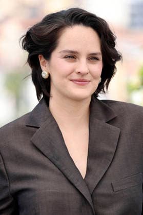 Noemie Merlant beim Photocall zum Kinofilm Roma Elastica auf dem Festival de Cannes 2026 79. Internationale Filmfestspiele von Cannes am Palais des Festivals. Cannes, 21.05.2026 *** Noemie Merlant at the photocall for the feature film Roma Elastica at the Festival de Cannes 2026 79 Cannes International Film Festival at the Palais des Festivals Cannes, 21 05 2026 Foto:xD.xBedrosianx xFuturexImagex roma_6530