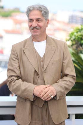 Simon Abkarian beim Photocall zum Kinofilm La bataille de Gaulle: L Ã¢ge de fer De Gaulle: Tilting Iron auf dem Festival de Cannes 2026 79. Internationale Filmfestspiele von Cannes am Palais des Festivals. Cannes, 21.05.2026 *** Simon Abkarian at the photocall for the feature film La bataille de Gaulle L Ã¢ge de fer De Gaulle Tilting Iron at the Festival de Cannes 2026 79 Cannes International Film Festival at the Palais des Festivals Cannes, 21 05 2026 Foto:xD.xBedrosianx xFuturexImagex bataille_6509