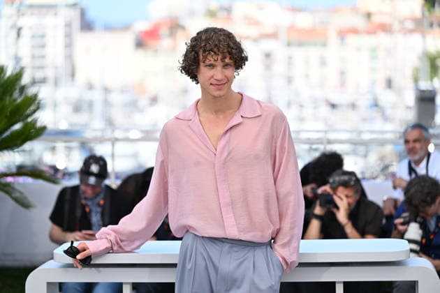 79th Cannes Film Festival: Ula (Ulya) photocall CANNES, FRANCE - MAY 21: Latvian screenwriter and actor Karlis Arnolds Avots poses during a photocall for the film Ula (Ulya) at the 79th edition of the Cannes Film Festival in Cannes, France on May 21, 2026. Mustafa Yalcin Anadolu Cannes France. Editorial use only. Please get in touch for any other usage.  Copyright: x2026xAnadoluxMustafaxYalcinx