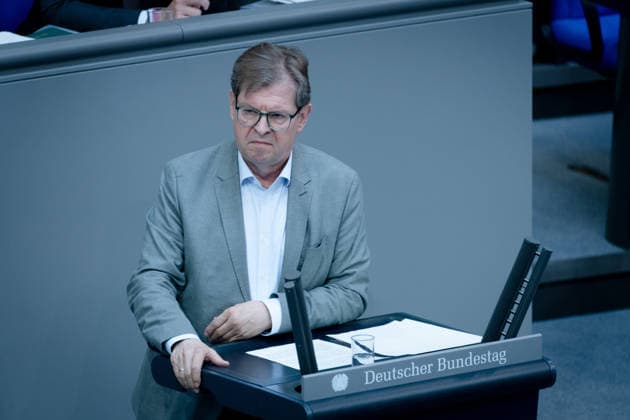 Bundestag, Ralf Stegner, SPD Reichstagsgebäude, Bundestag, Sitzungswoche, Ralf Stegner, SPD Berlin Berlin GER *** Bundestag, Ralf Stegner, SPD Reichstag building, Bundestag, session week, Ralf Stegner, SPD Berlin Berlin GER