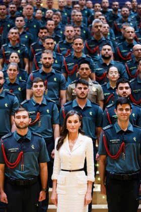 Entertainment Bilder des Tages May 21, 2026, Aranjuez, Madrid, Spain: Queen Letizia of Spain visits to the Civil Guard OfficersÃ¢â‚¬â ¢ Academy on May 21, 2026 in Aranjuez, Spain Aranjuez Spain  - ZUMAg15_ 20260521_zaf_g15_042 Copyright: xJackxAbuinx