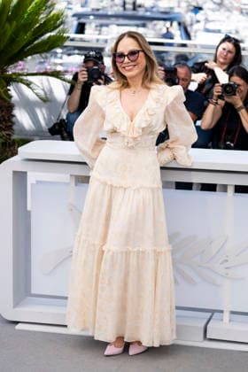 79th Cannes Film Festival Photocall of the movie -Roma elastica- Palais des Festivals- Cannes, France Ornella Muti 79th Cannes Film Festival Photocall of the movie -Roma elastica- Palais des Festivals- Cannes, France 21st May 2026 SGPItalia id 134688_113 *Not Exclusive  Copyright: xALFONSOxCATALANO SGPITALIAx