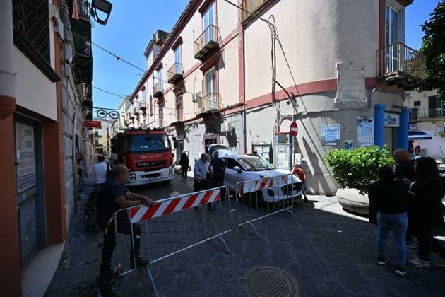 IPA84936568 - Bacoli. Earthquake tremor at 5:30 a.m. with epicenter Bacoli  Copyright: xFelicexDexMartinox xFelicexDexMartinox 84936568