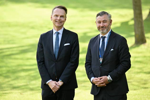 HELSINGBORG , SVERIGE 20260521 Peter Danielsson, landshövding i Skane län, och Christian Orsing (M), kommunstyrelsens ordförande i Helsingborg, anländer till middagen pa Sofiero slott i Helsingborg pa torsdagskvällen under Natos utrikesministermöte. HELSINGBORG SVERIGE x50090x *** HELSINGBORG , SWEDEN 20260521 Peter Danielsson, County Governor of Skane County, and Christian Orsing M , Chairman of the Municipal Board of Helsingborg, arrive for dinner at Sofiero Castle in Helsingborg on Thursday evening during the NATO Foreign Ministers Meeting HELSINGBORG SWEDEN x50090x  Copyright: xJohanxNilsson TTx NATOS UTRIKESMINISTERMÖTE SOFIERO EG7Akrd8_f8