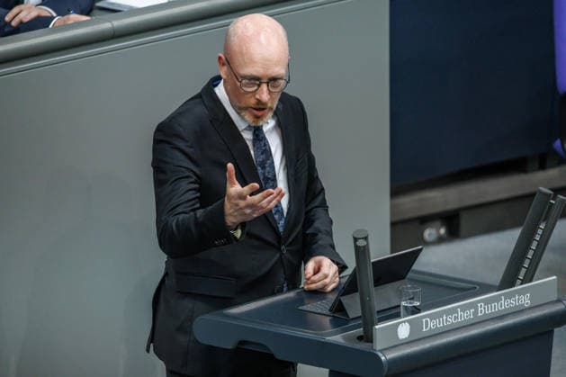 Bundestag Christian Pegel (BRat) im Deutschen Bundestag am 21.05.26 in Berlin. Berlin Berlin Deutschland Bundestag *** Bundestag Christian Pegel BRat in the German Bundestag on 21 05 26 in Berlin Berlin Berlin Germany Bundestag