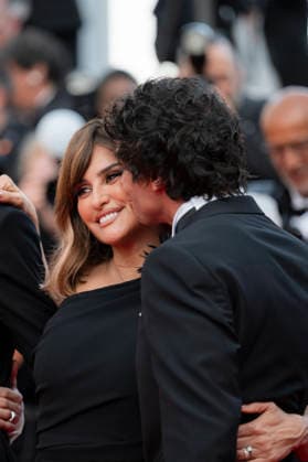 Cannes La Bola Negra Red Carpet EB Javier Calvó, Penélope Cruz, Javier Ambrossi attend the La Bola Negra screening during the 79th annual Cannes Film Festival at Palais des Festivals on May 21, 2026 in Cannes, France. Photo by Eliot Blondet ABACAPRESS.COM Cannes France France  Copyright: xBlondetxEliot ABACAx
