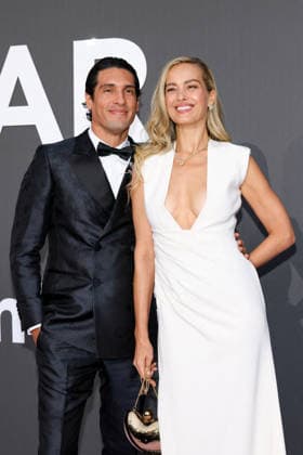 Benjamin Larretche et Petra Nemcová Photocall of the gala amfAR 2026 by Chopard at the Hotel du Cap Eden Roc in Antibes, during the 79th Cannes International Film Festival On May 21, 2026 Jacovides Moreau Bestimage Photocall of the gala amfAR 2026 by Chopard during the 79th Cannes International Film Festival On May 21, 2026 in Cannes, France Cap d Antibes France  Copyright: xJACOVIDES-MOREAUx xBESTIMAGExJACOVIDES-MOREAUx xBESTIMAGEx