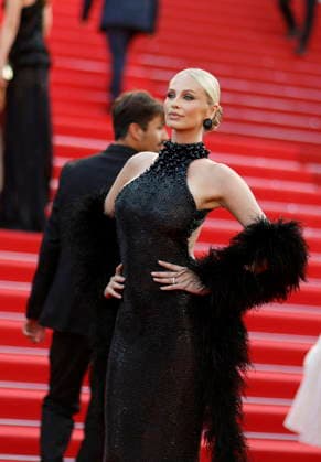 Guest Montée des marches du film La bola negra lors du 79ème Festival International du Film de Cannes, le 21 mai 2026 Jacovides Moreau Bestimage Red carpet for La bola negra at the 79th Cannes International Film Festival on May 21, 2026 Cannes France  Copyright: xJACOVIDES-MOREAUx xBESTIMAGExJACOVIDES-MOREAUx xBESTIMAGEx